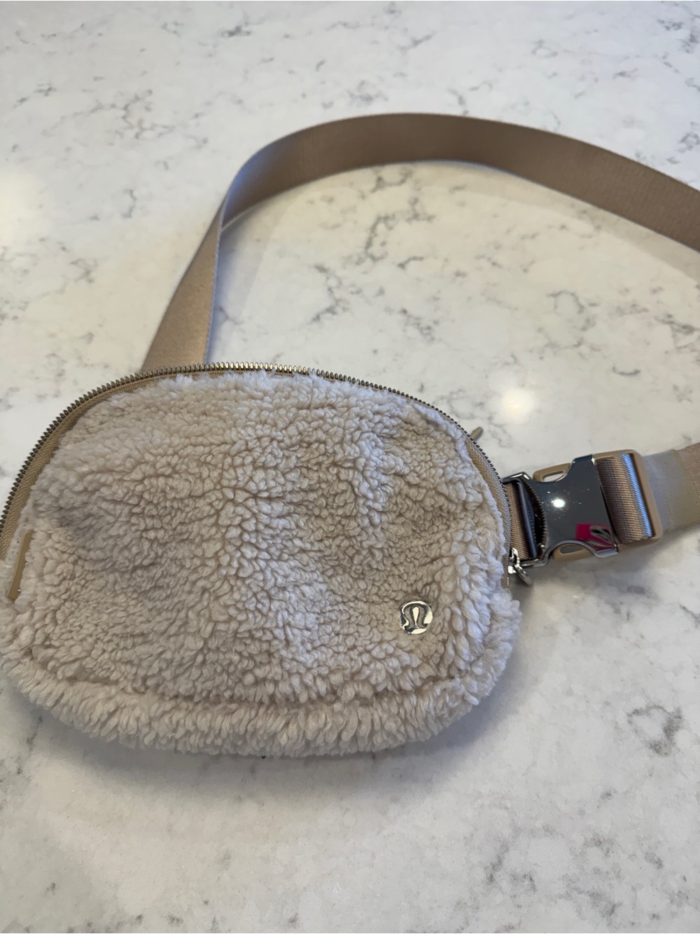 lululemon athletica Cream Sherpa Crossbody Belt Bag with Silver Metallic Buckle